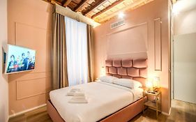 CAPRANICA Private Suites
